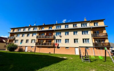 Nabízíme k prodeji byt 3+1 s balkónem v osobním vlastnictví, 70 m2 v Nových Hradech